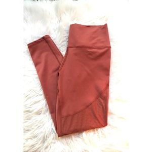 AEO (Aerie) rust move leggings